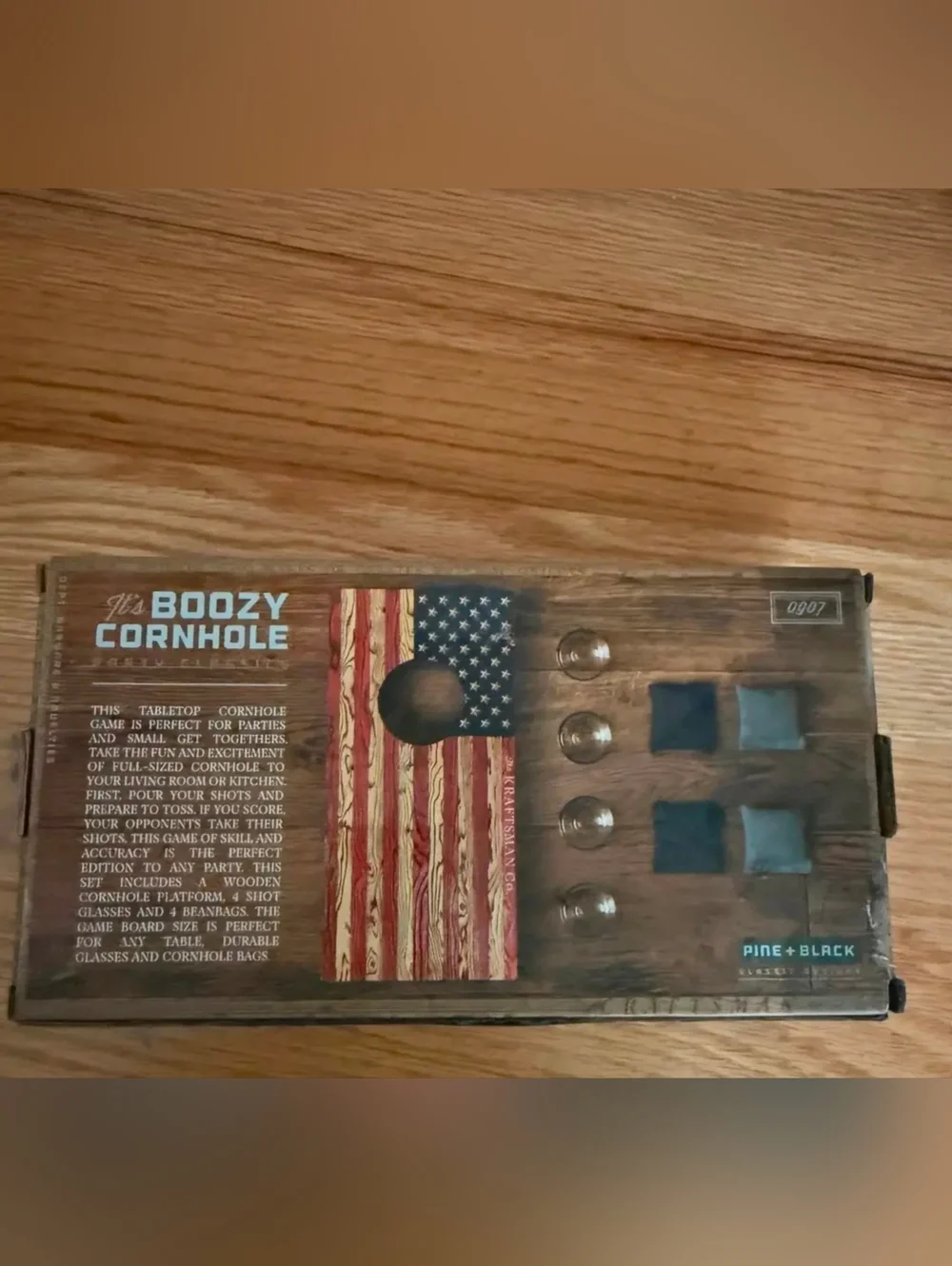 Boozy Cornhole Wooden Game Set Of 9: 4 Cornhole Bags, Wooden Board & 4 Shots NWT
